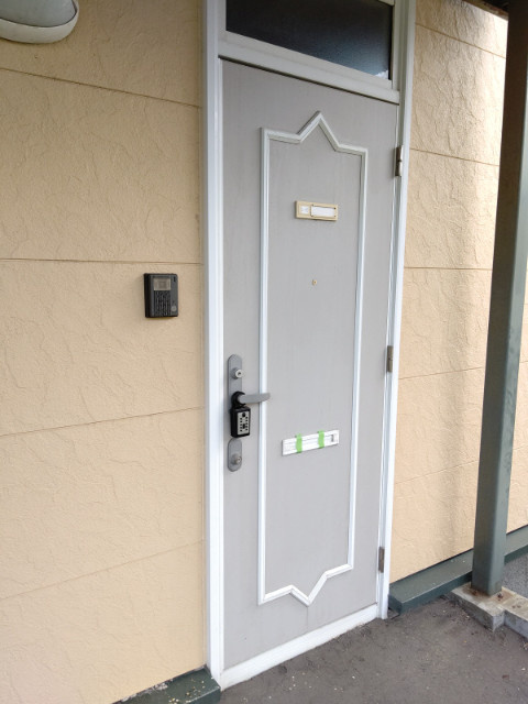 オンリーワンⅡのエントランス