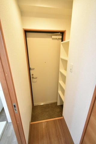 ウエスト東桂川の玄関