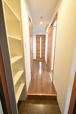 ウエスト東桂川の玄関