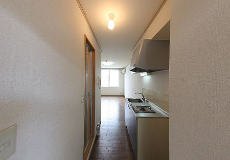 メゾンドアムの玄関|落ち着いた玄関です