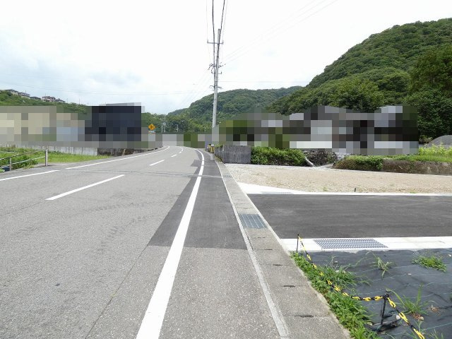 宇津野　３号地　建築条件付　売土地の前面道路含む現地写真