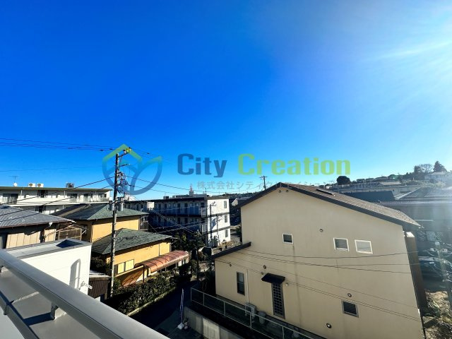 小田原市久野　リフォーム済み大型注文住宅の展望