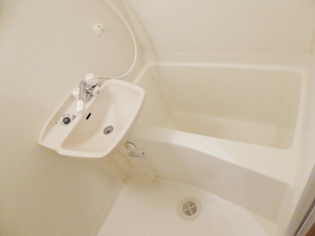 ロックフィールド萩の浴室