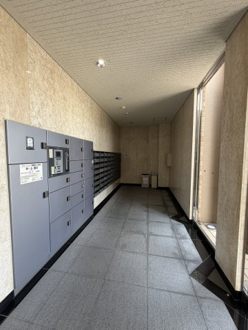 ジュネス泉佐野パセオのその他共用部分|宅配ロッカーがございます。