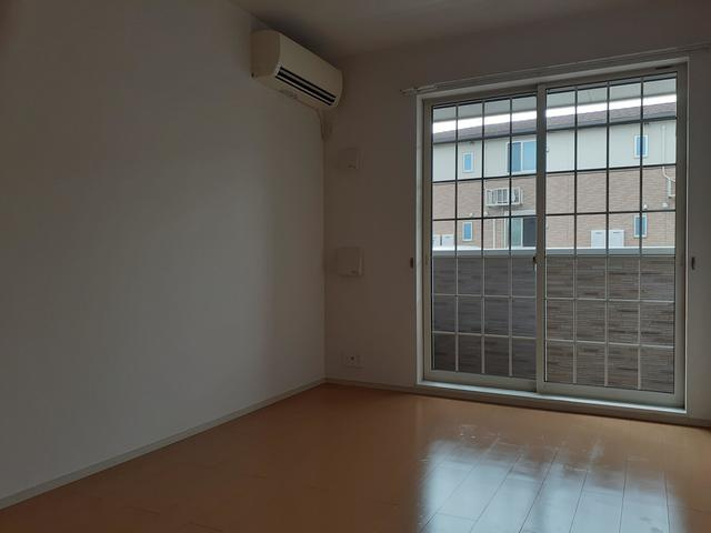 ブルースカイ幸和の居間・リビング