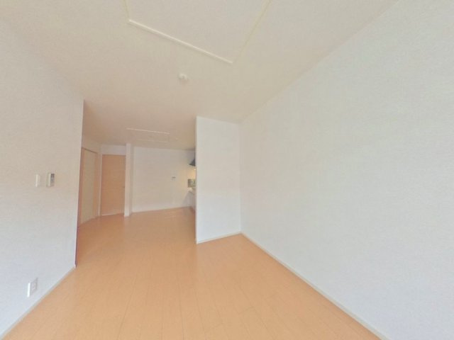 ブルースカイ幸和の内装