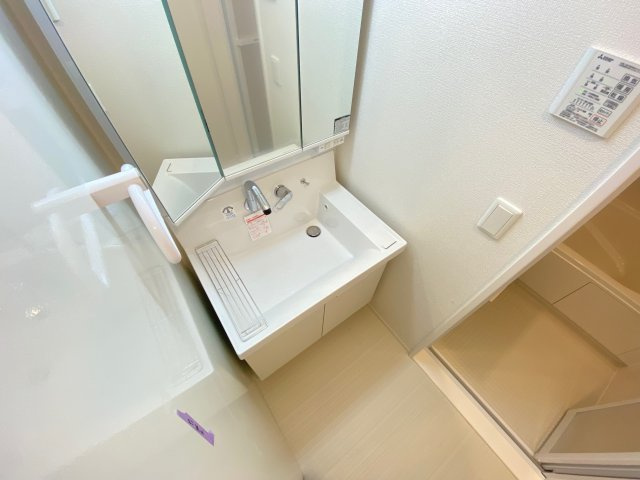 LAZO terraceの独立洗面台