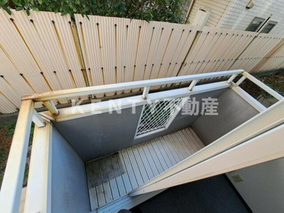 【バルコニー】 | コーポ光 | 開放的で明るい空間を演出してくれるバルコニーです