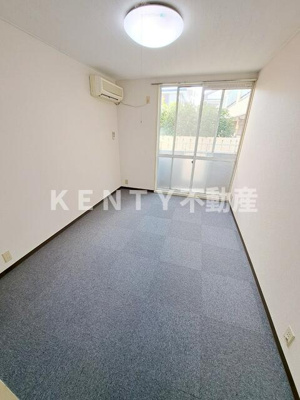 【居間・リビング】 | コーポ光 | ゆったりとしたリビングです