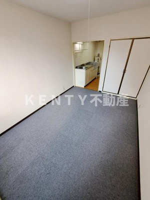 【寝室】 | コーポ光 | 落ち着いて過ごせるお部屋なので、寝室にいかがでしょうか