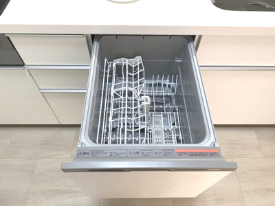 【キッチン】 | グローリアス東刈谷弐番館 | 食器洗浄乾燥機は高温洗浄により、手洗いよりも高い洗浄力と除菌効果が期待できます！