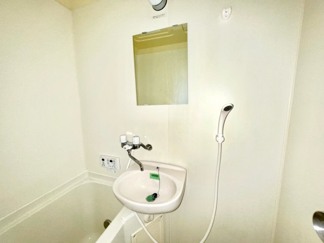 フォンテーヌAの洗面所|※別部屋参考写真