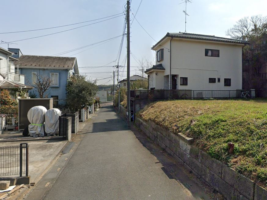 【土地】比企郡吉見町長谷建築条件無し売地の前面道路含む現地写真|前面道路含む現地写真です