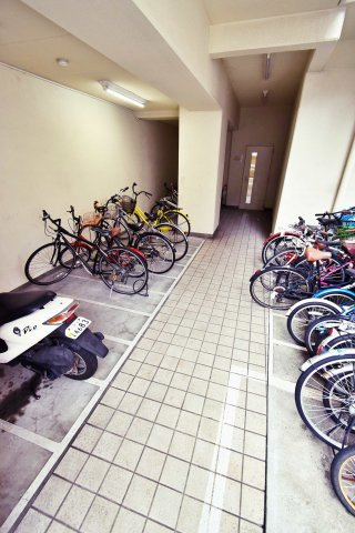 シェモア桜川のロビー