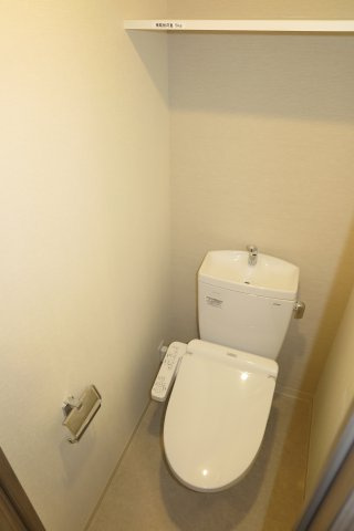 RaysProduct西住之江adamUのトイレ|シンプルで使いやすいトイレです