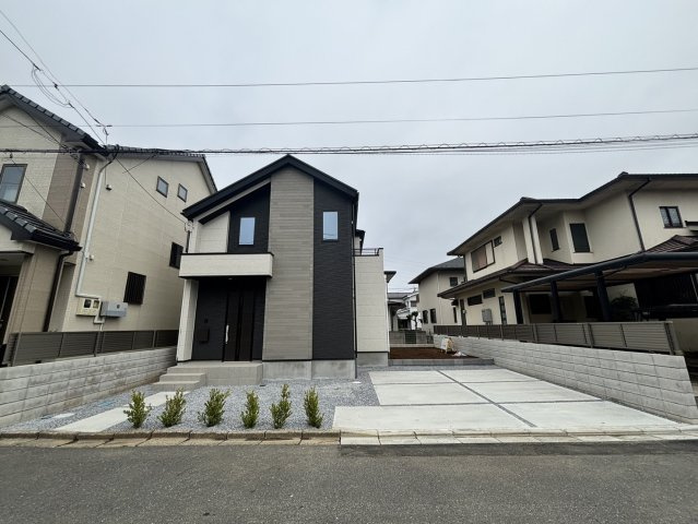 越谷市宮本町5丁目新築戸建ての外観