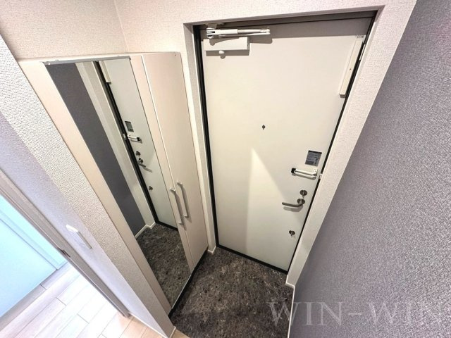 M グレインⅤの玄関