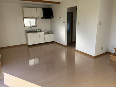 【居間・リビング】 | フレンズハウス菅谷ⅡＣ