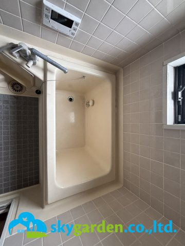 小田原市酒匂４丁目　中古戸建の浴室