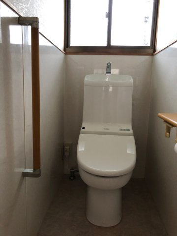 むらさきアパートの独立洗面台