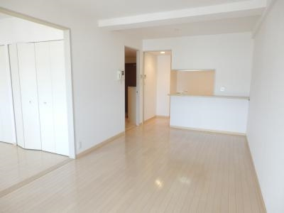 HF四条河原町レジデンスの居間・リビング