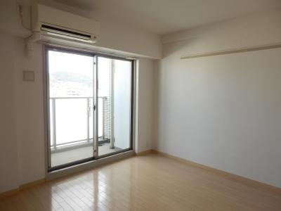 HF四条河原町レジデンスの子供部屋|洋間