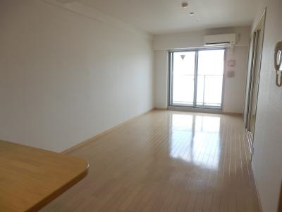 HF四条河原町レジデンスの展望|リビング