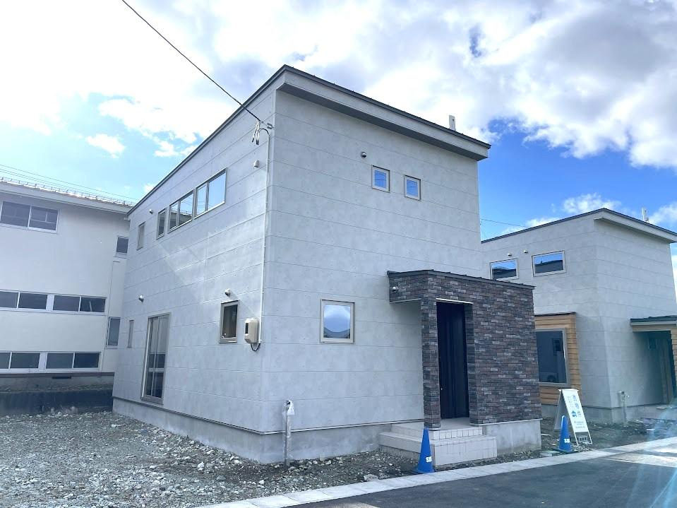東根市六田建売住宅【A棟】の外観|B棟外観写真！ご予約受付しております！