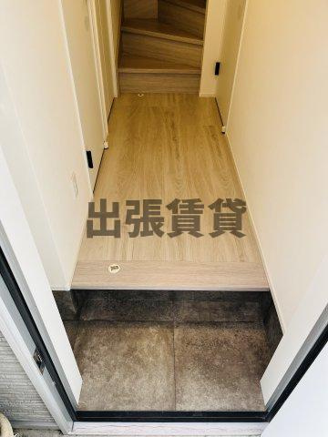 仲介手数料０円！LE　COCON　岩塚の玄関