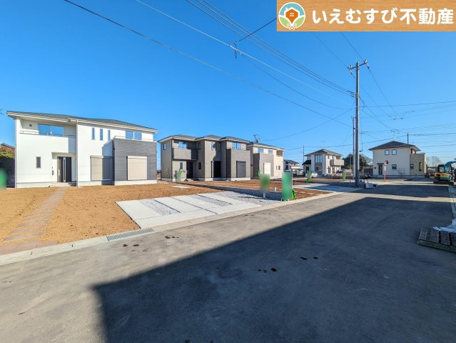 羽生市藤井上組2期の前面道路含む現地写真|前面道路含む現地写真です