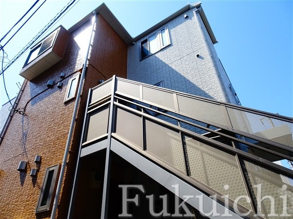 サンライズ中目黒の外観