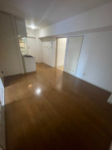 ベルジュールオーシャンの居間・リビング