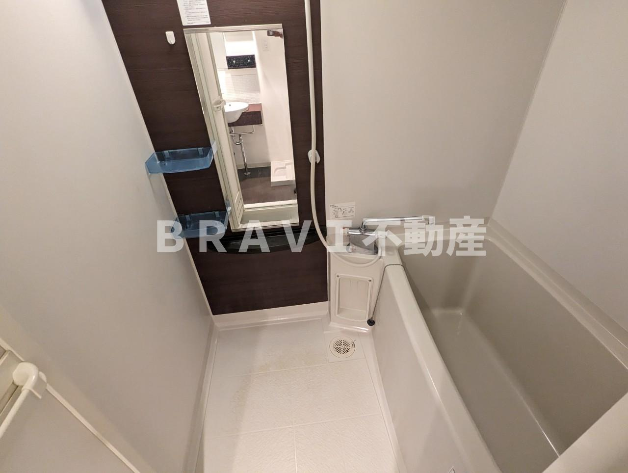 グランプラス谷町 BRAVI不動産の浴室