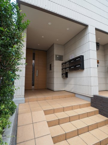 【エントランス】 | Sakuras鵜の木