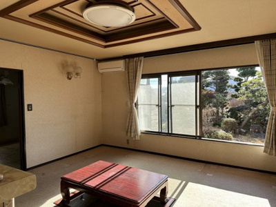 【居間・リビング】 | 大田原市末広1丁目　2480万円　中古住宅