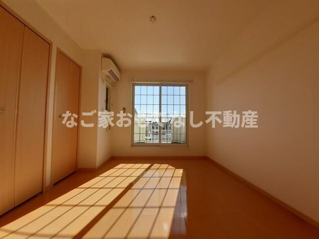 【寝室】 | サント・バンビーナ