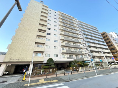 【外観】 | パシフィック磯子マンション | 総戸数131戸、昭和47年12月築、管理人は常駐につき管理体制良好です♪