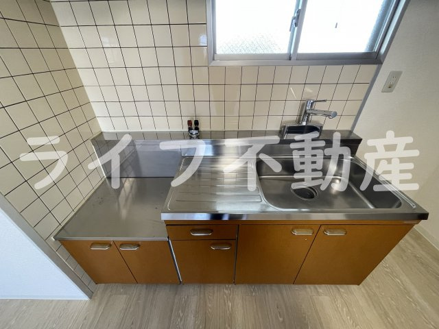グランデージ新深江のキッチン|きれいなキッチンです