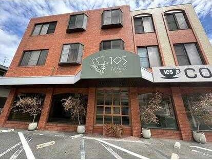 名古屋市天白区植田西３丁目貸店舗　１階／３階