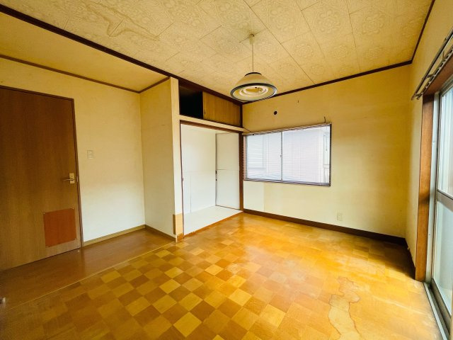 あきる野市伊奈　中古戸建の洋室|２階の7帖洋室です。