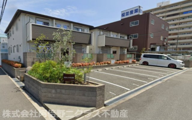 SUN-JI HOUSE