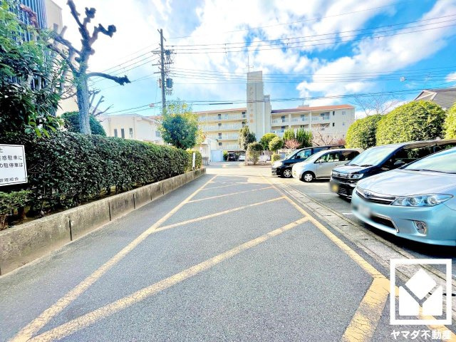 ユニ宇治マンション1号館の駐輪場