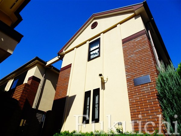 ラポール学芸大学の外観