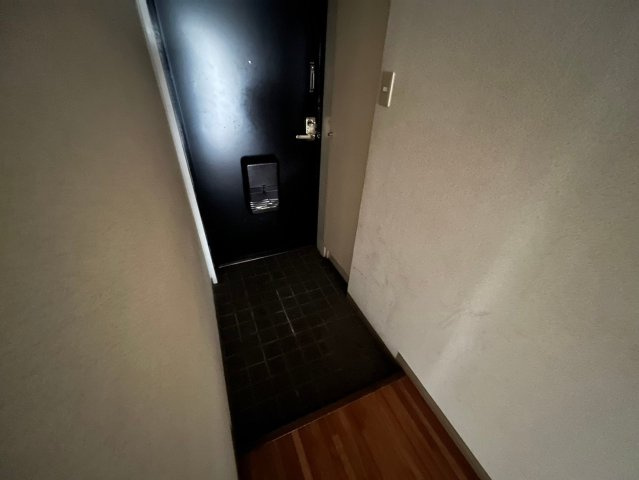 フォルム高羽の玄関