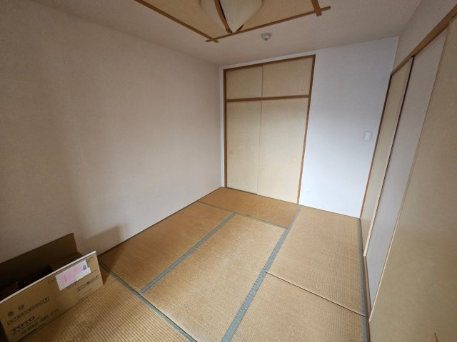 ライオンズガーデン魚崎壱番館の和室