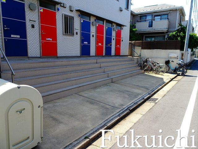 HALEHAU（ハレハウ）のエントランス