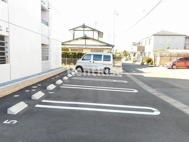 スタジオーネ　ソーレの駐車場|駐車場