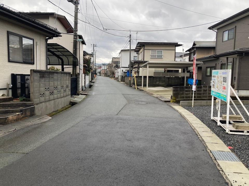 山形市印役町建売住宅の前面道路含む現地写真|前面道路になります。