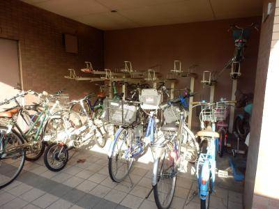 アーバンツリーグランシャリオの駐車場|駐輪場