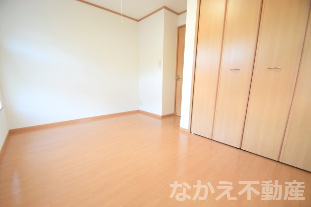 【寝室】 | 使い勝手のいい寝室です